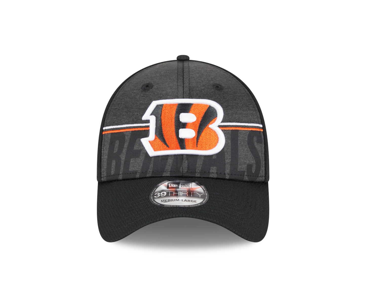 Men's Cincinnati Bengals New Era NFL 2023 Training Camp Black Primary Logo 39THIRTY Flex Fit Hat