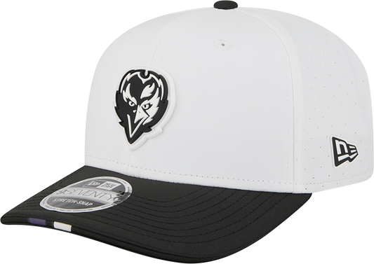 Men's Baltimore Ravens New Era White/Black 2025 NFL Training Camp 9SEVENTY Adjustable Hat