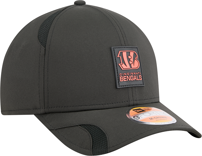 Men's Cincinnati Bengals New Era Black 2025 NFL Sideline Heat 9FORTY M-Crown Adjustable Hat