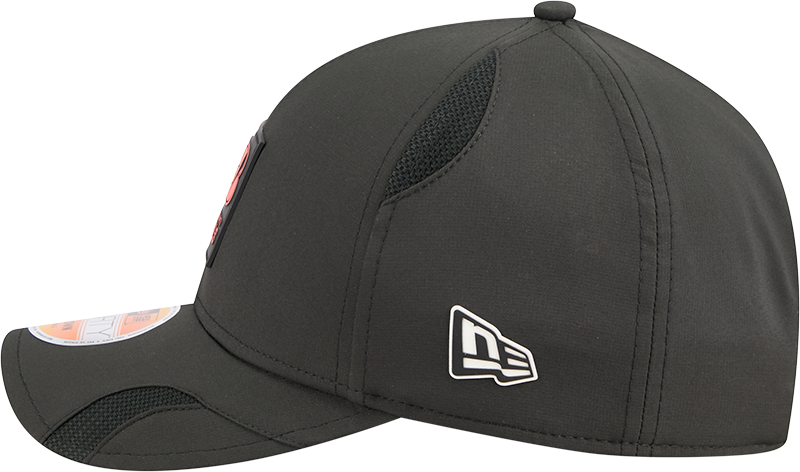Men's Cincinnati Bengals New Era Black 2025 NFL Sideline Heat 9FORTY M-Crown Adjustable Hat