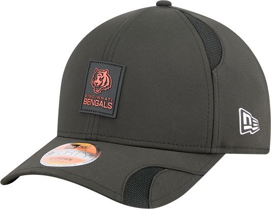 Men's Cincinnati Bengals New Era Black 2025 NFL Sideline Heat 9FORTY M-Crown Adjustable Hat