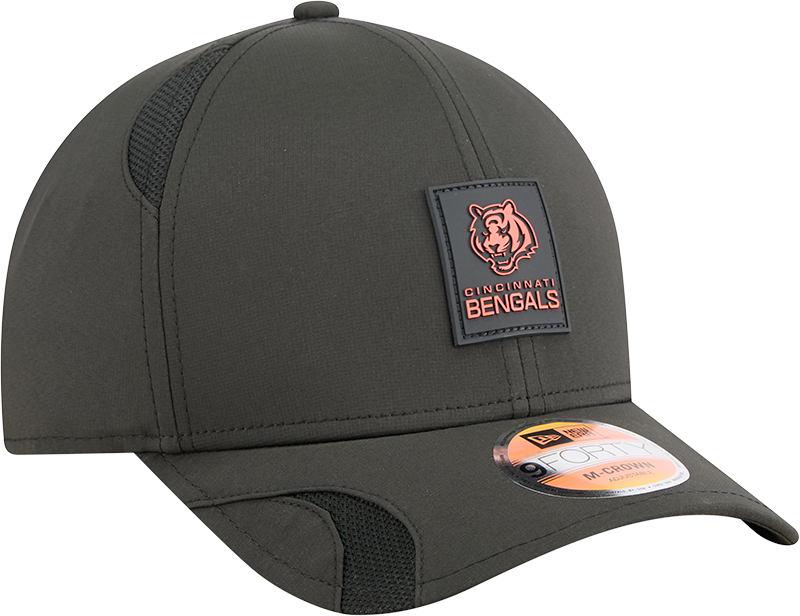 Men's Cincinnati Bengals New Era Black 2025 NFL Sideline Heat 9FORTY M-Crown Adjustable Hat