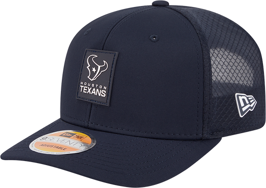 Men's Houston Texans New Era Navy 2025 Sideline 9SEVENTY Trucker Adjustable Hat