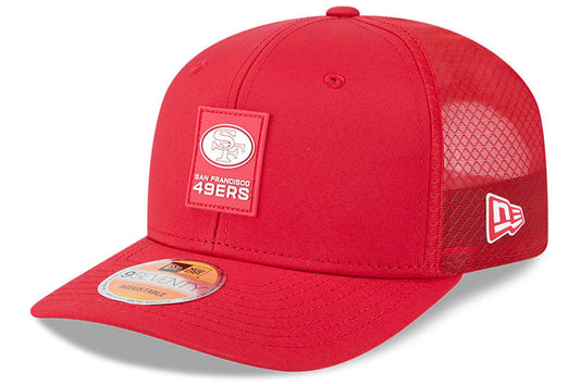 Men's San Francisco 49ers New Era Red 2025 NFL Sideline Heat 9SEVENTY Adjustable Hat