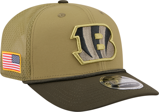 Men's Cincinnati Bengals New Era Green 2025 Salute To Service Sideline 9SEVENTY Trucker Adjustable Hat
